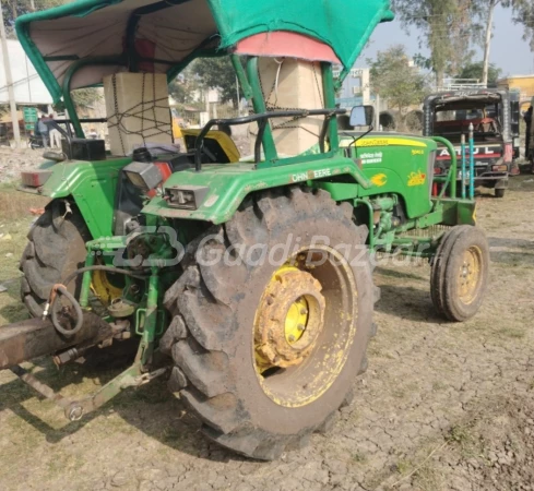 John Deere 5045 D