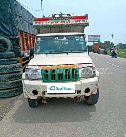 MAHINDRA Bolero Maxitruck Plus