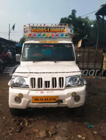 MAHINDRA Bolero Pik-Up