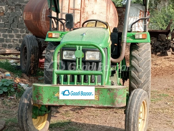 John Deere 5042 D