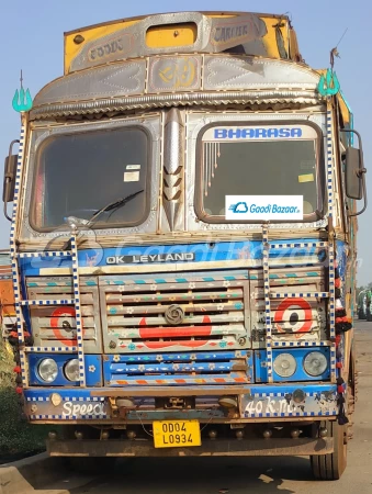 ASHOK LEYLAND AL 3118