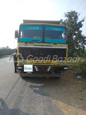 ASHOK LEYLAND 3118 HD