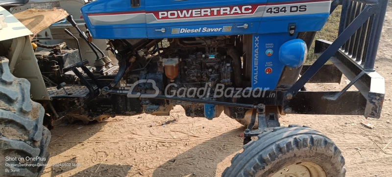 Escorts Powertrac 434 Plus