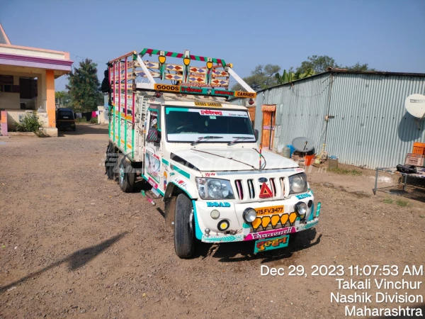 MAHINDRA BOLERO