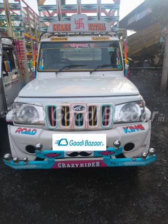 MAHINDRA Bolero Pik-Up