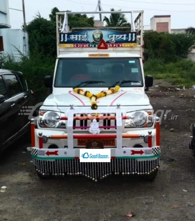 MAHINDRA Bolero Pik-Up