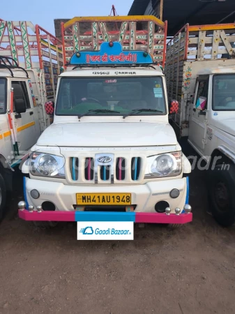 MAHINDRA Bolero Maxitruck Plus