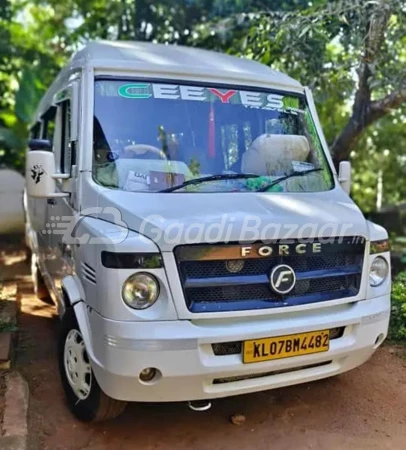 FORCE MOTORS TRAVELLER