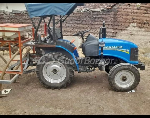 Swaraj 735 Fe 2 Wd