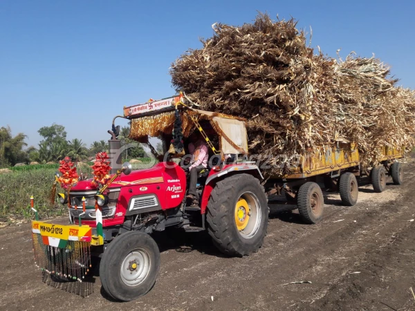 MAHINDRA 555 Di Power Plus