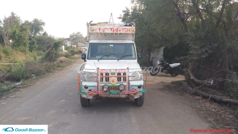 MAHINDRA Bolero Maxitruck Plus