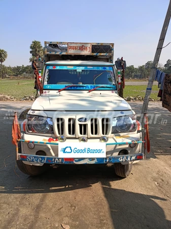 MAHINDRA Bolero Pik-Up