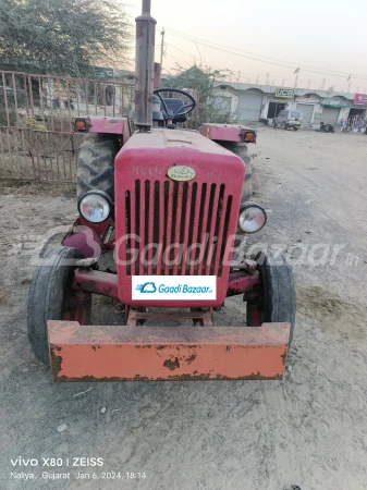 MAHINDRA 575 Di