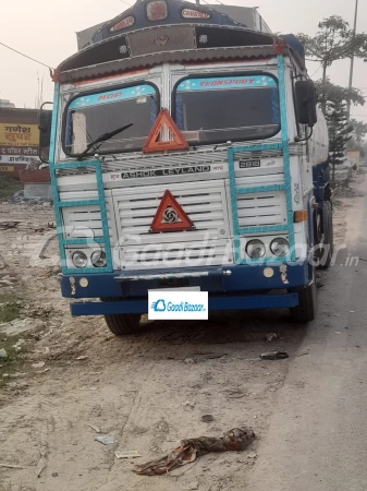 ASHOK LEYLAND 2818