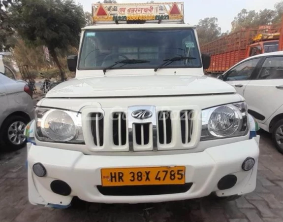 MAHINDRA BOLERO MAXI TRUCK PLUS