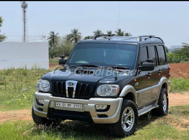 MAHINDRA SCORPIO