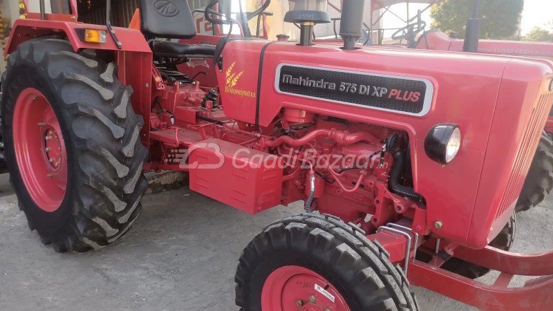 MAHINDRA 575 Di