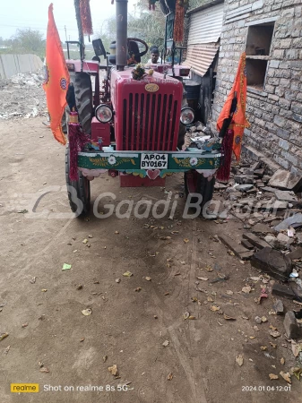 MAHINDRA 575 Di