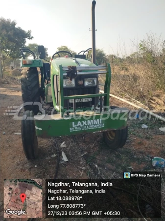 John Deere 5050 E