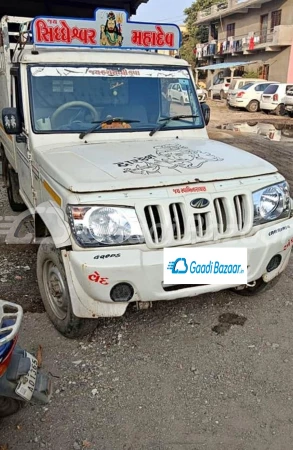 MAHINDRA Bolero Maxitruck CBC