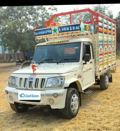 MAHINDRA Bolero Maxitruck Plus