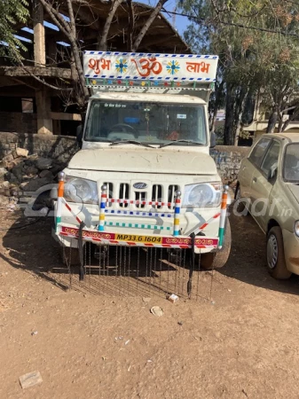 MAHINDRA Bolero Pik-Up