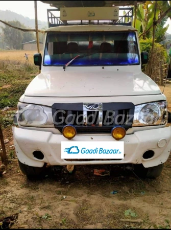 MAHINDRA Bolero Pik-Up