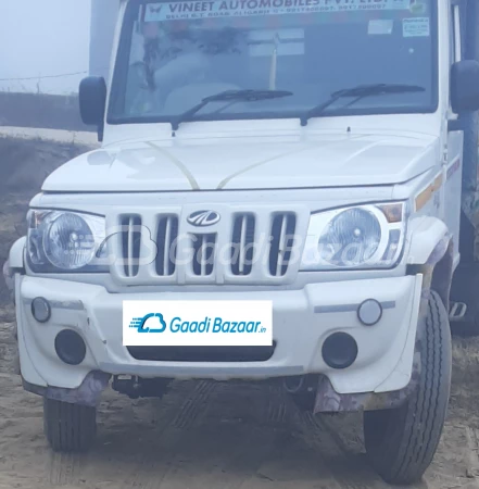 MAHINDRA Bolero Pik-Up