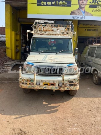 MAHINDRA Bolero Pik-Up