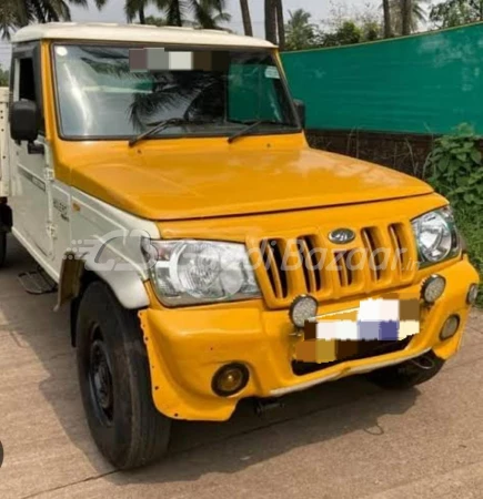 MAHINDRA Bolero Pik-Up