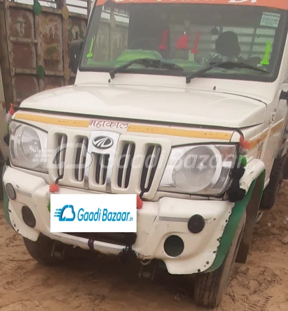 MAHINDRA Bolero Maxitruck Plus