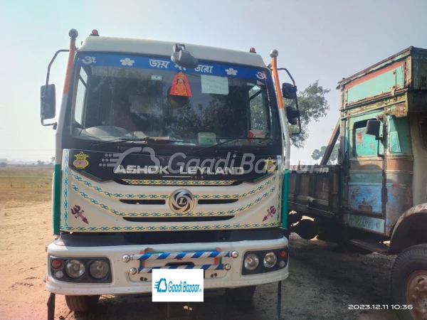 ASHOK LEYLAND AL 4220