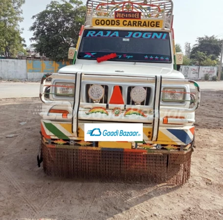 MAHINDRA Bolero Maxitruck CBC