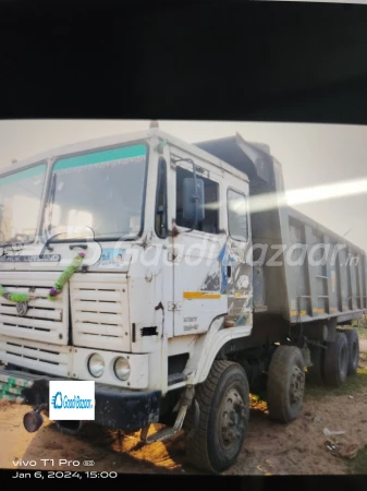 ASHOK LEYLAND AL 3118