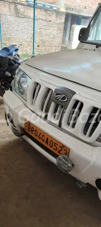 MAHINDRA BOLERO