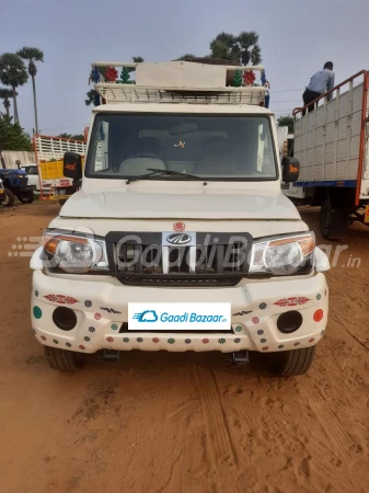 MAHINDRA Bolero Maxitruck Plus