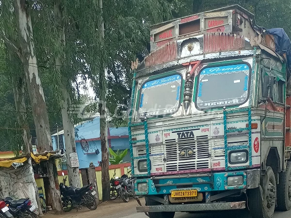 TATA MOTORS LPT 3718