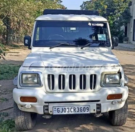 MAHINDRA Bolero Camper