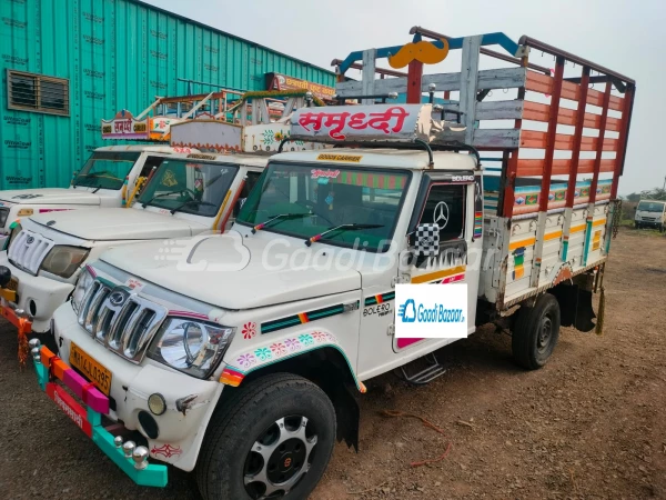 MAHINDRA Bolero Pik-Up