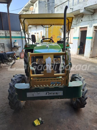 John Deere 5045 D