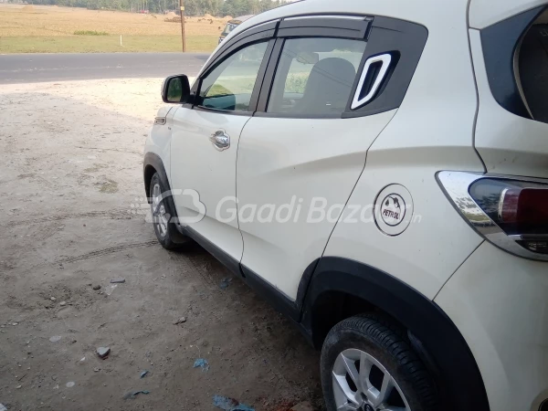 MAHINDRA KUV100 NXT