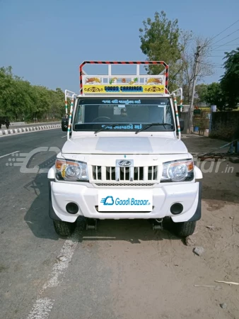 MAHINDRA Bolero Maxitruck CBC