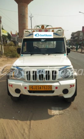 MAHINDRA Bolero Maxitruck Plus