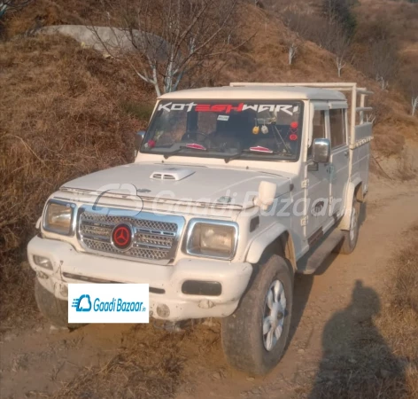 MAHINDRA Bolero Camper