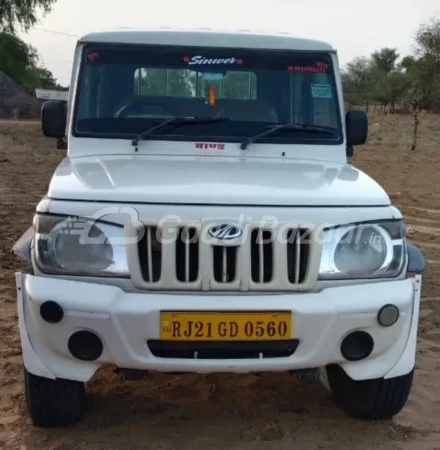 MAHINDRA Bolero Camper