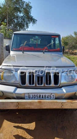 MAHINDRA Bolero Camper