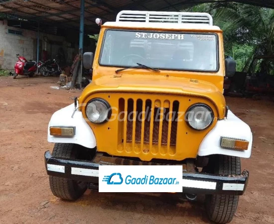 MAHINDRA Bolero Maxitruck Plus