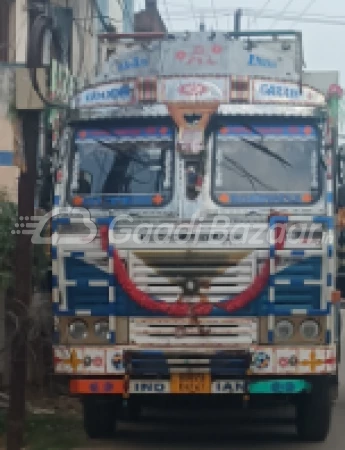 ASHOK LEYLAND 3118 HD