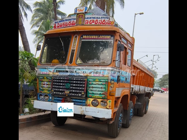 ASHOK LEYLAND 3718