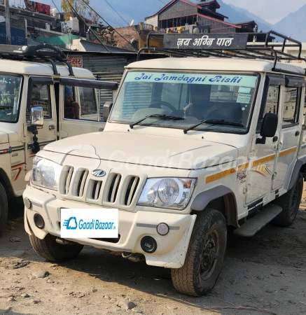 MAHINDRA Bolero Camper